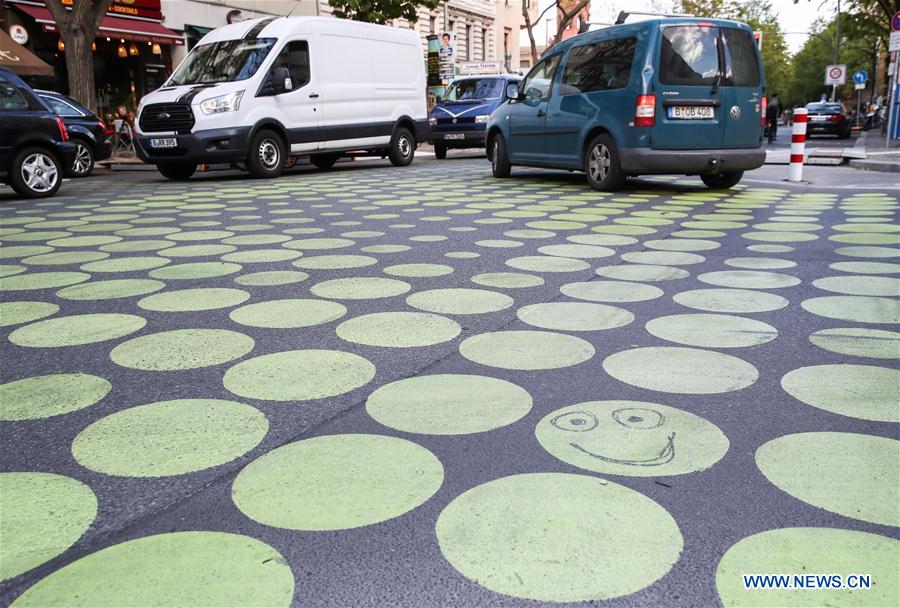 GERMANY-BERLIN-GREEN DOTTED STREET AREA