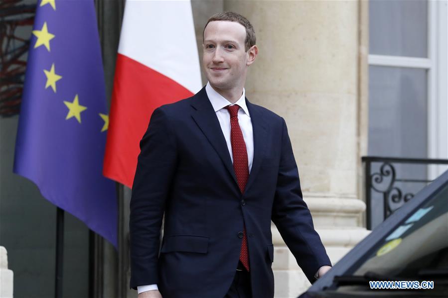 FRANCE-PARIS-FACEBOOK-ZUCKERBERG-MACRON-MEETING