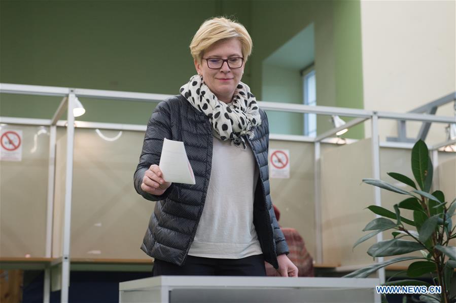 LITHUANIA-VILNIUS-PRESIDENTIAL ELECTION-REFERENDUMS