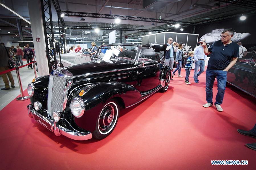 POLAND-WARSAW-OLDTIMER SHOW