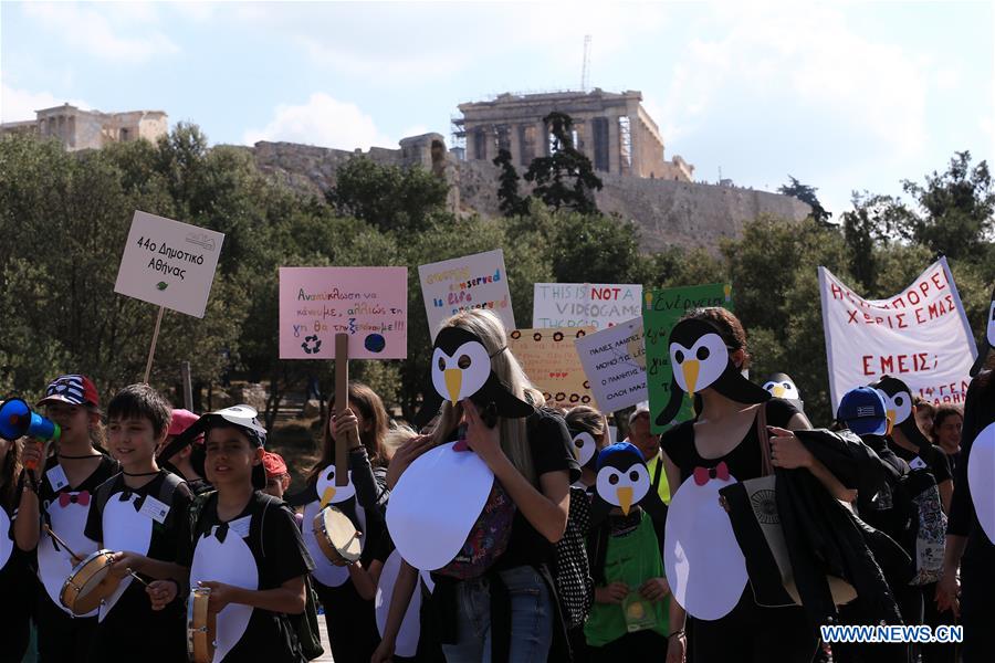 GREECE-ATHENS-STUDENTS-DEMONSTRATION-CLIMATE CHANGE
