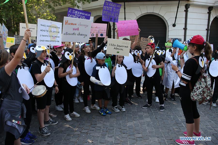 GREECE-ATHENS-STUDENTS-DEMONSTRATION-CLIMATE CHANGE
