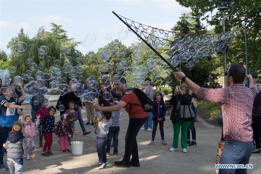 HUNGARY-BUDAPEST-SOAP BUBBLES