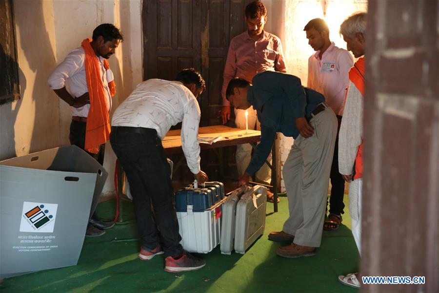 INDIA-VARANASI-GENERAL ELECTIONS-POLLING-END