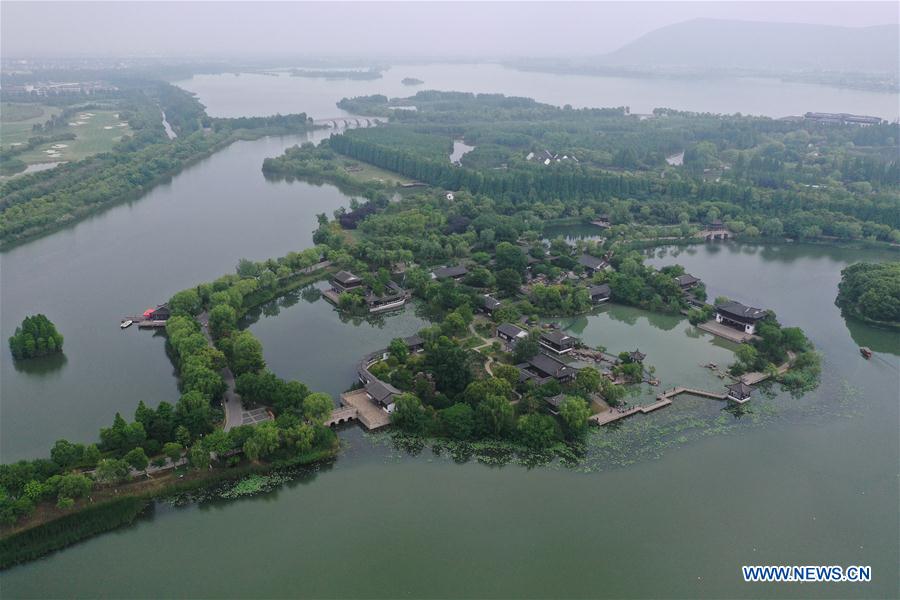 CHINA-JIANGSU-CHANGSHU-SHANGHU LAKE-SCENERY (CN)
