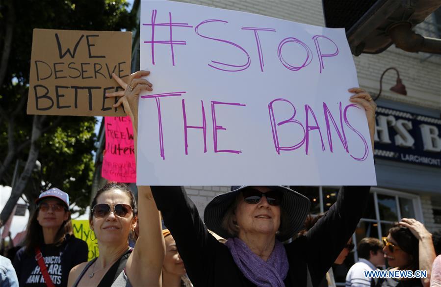 U.S.-LOS ANGELES-ABORTION BAN-PROTEST