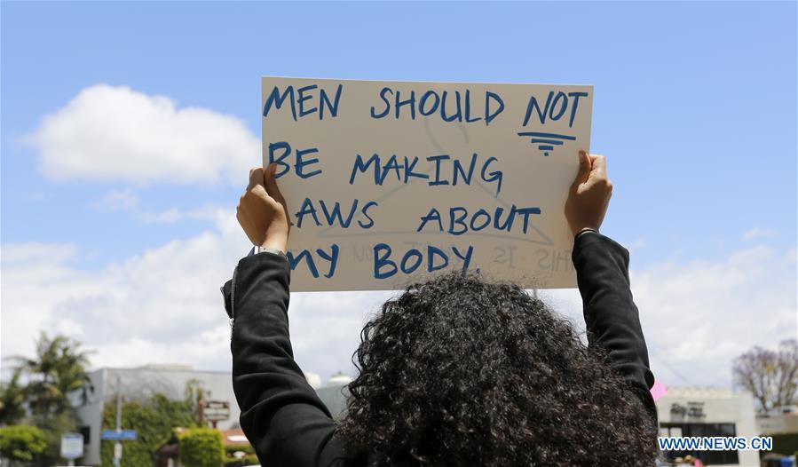 U.S.-LOS ANGELES-ABORTION BAN-PROTEST