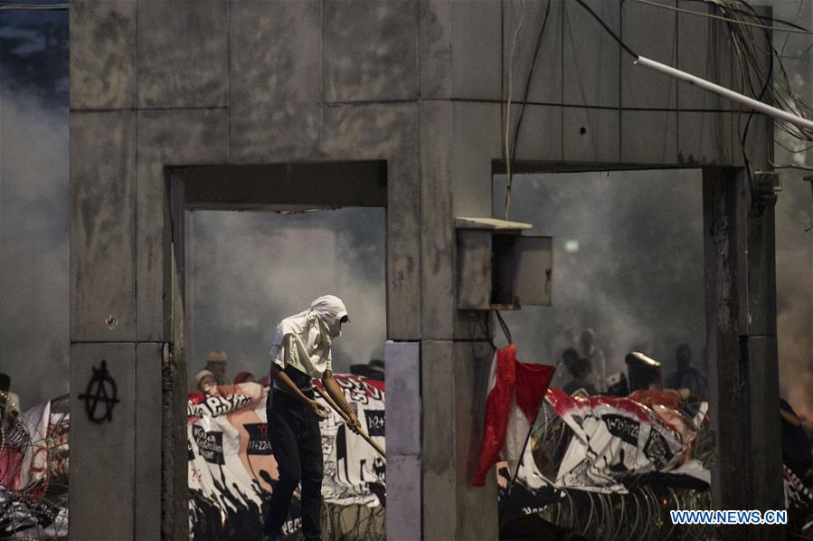 INDONESIA-JAKARTA-ELECTION-VIOLENT DEMONSTRATION