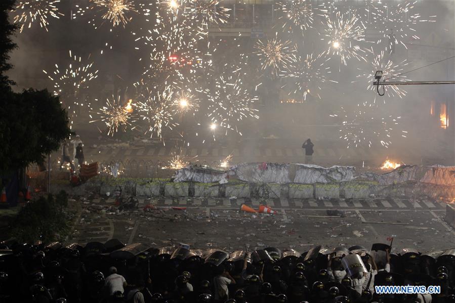 INDONESIA-JAKARTA-ELECTION-VIOLENT DEMONSTRATION