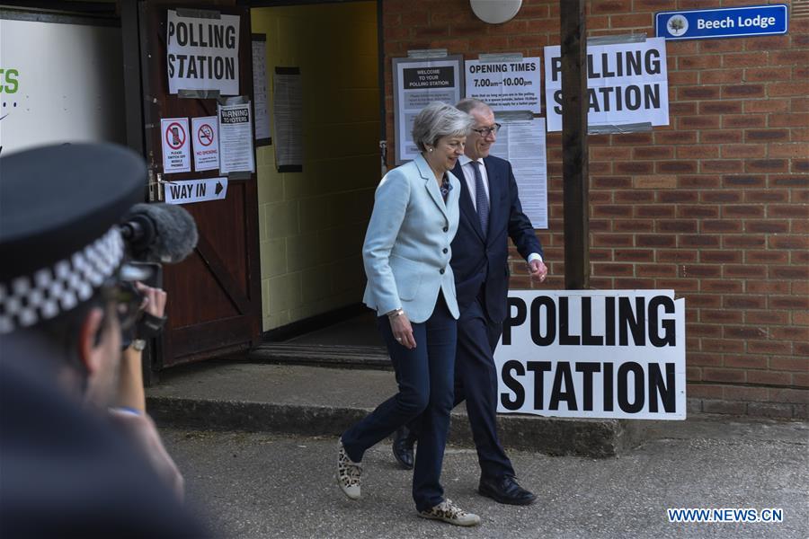 BRITAIN-SONNING-EUROPEAN PARLIAMENT ELECTIONS-THERESA MAY-VOTE