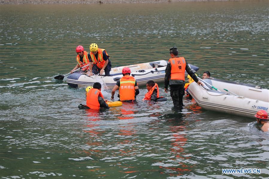 #CHINA-GUIZHOU-BOAT ACCIDENT-RESCUE (CN)