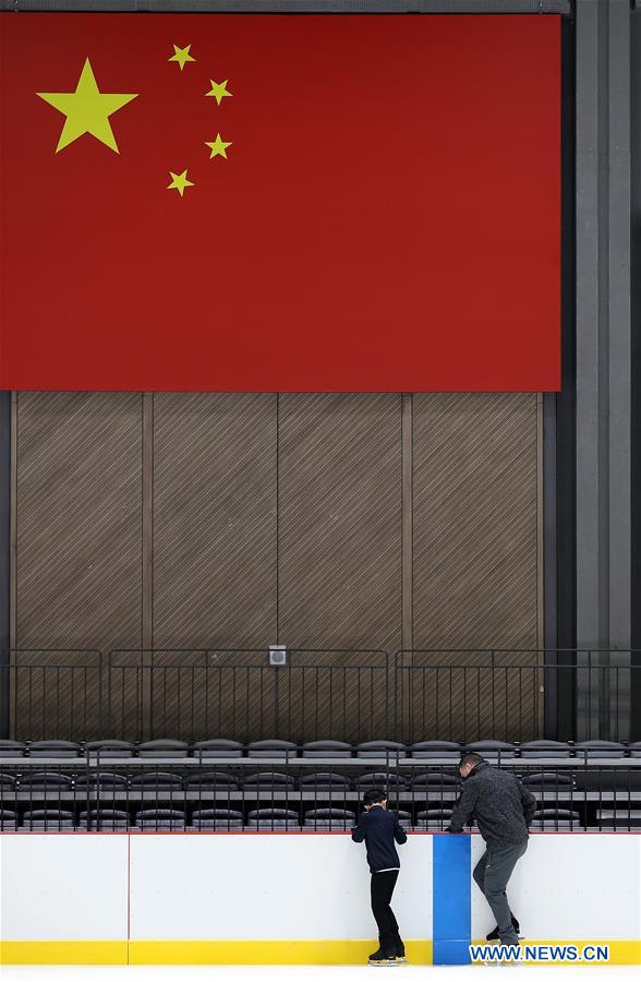 (SP)CHINA-BEIJING-FIGURE SKATING-TRAINING-BRIAN ORSER-TRACY WILSON (CN)