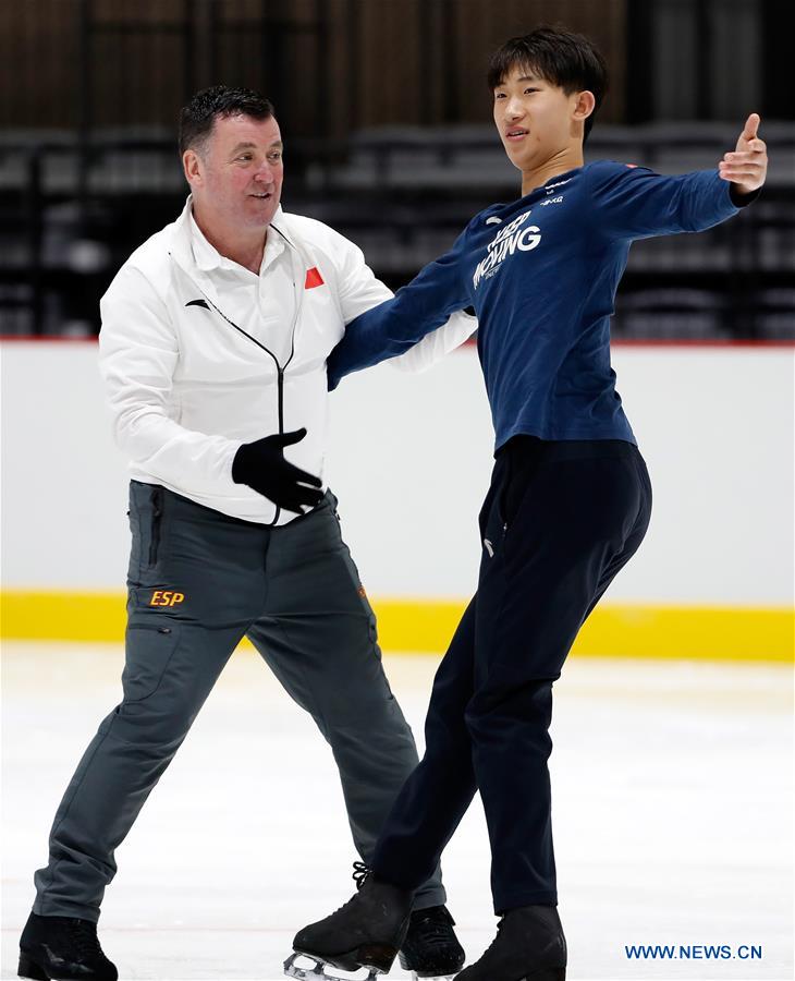 (SP)CHINA-BEIJING-FIGURE SKATING-TRAINING-BRIAN ORSER-TRACY WILSON (CN)