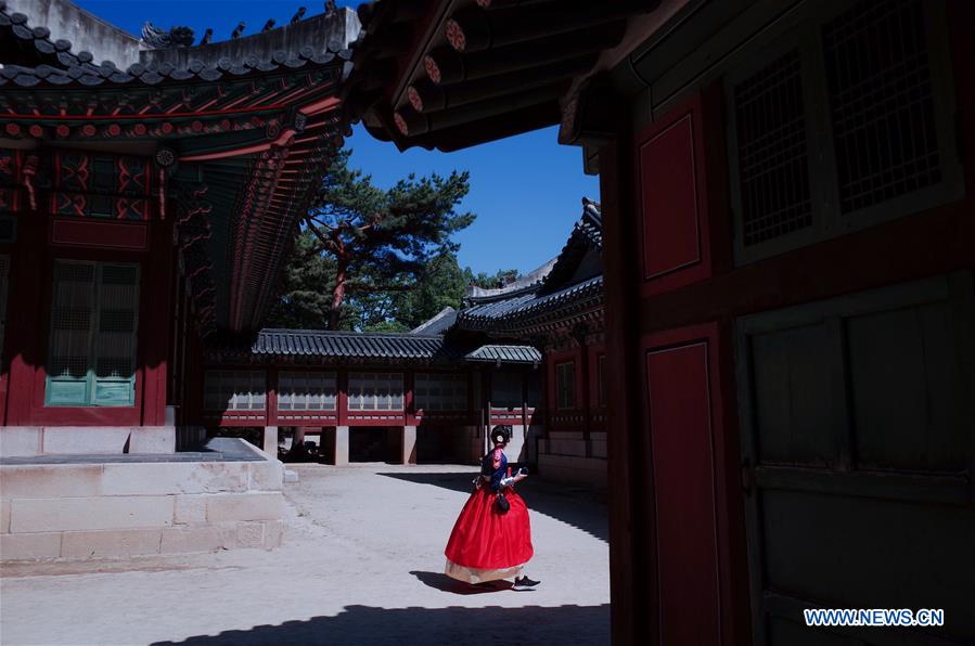SOUTH KOREA-SEOUL-CHANGDEOKGUNG PALACE-SCENERY (CN)