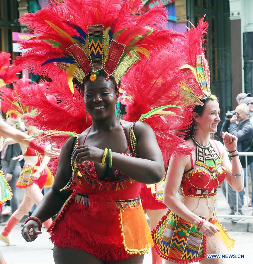U.S.-SAN FRANCISCO-CARNIVAL