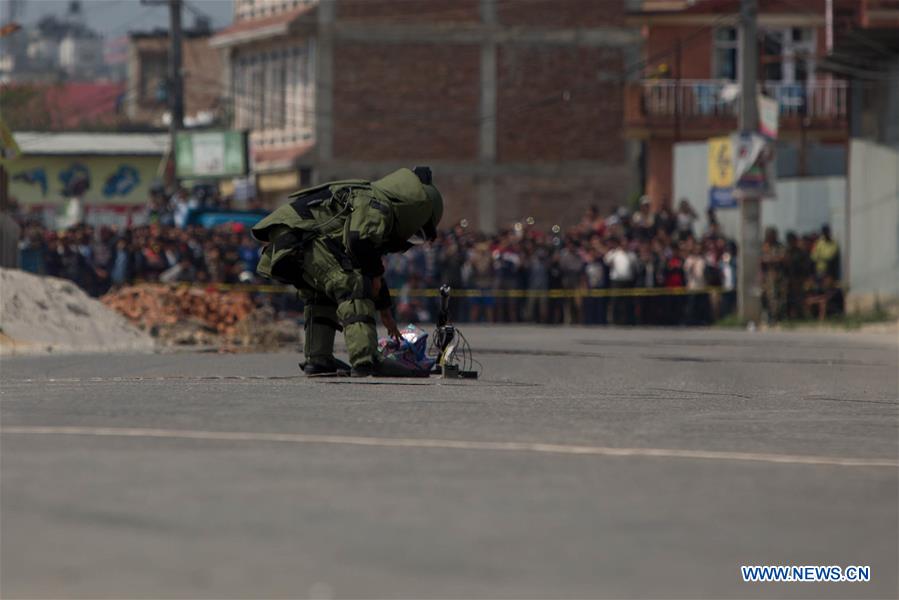 NEPAL-LALITPUR-NEPALESE ARMY BOMB DISPOSAL SQUAD