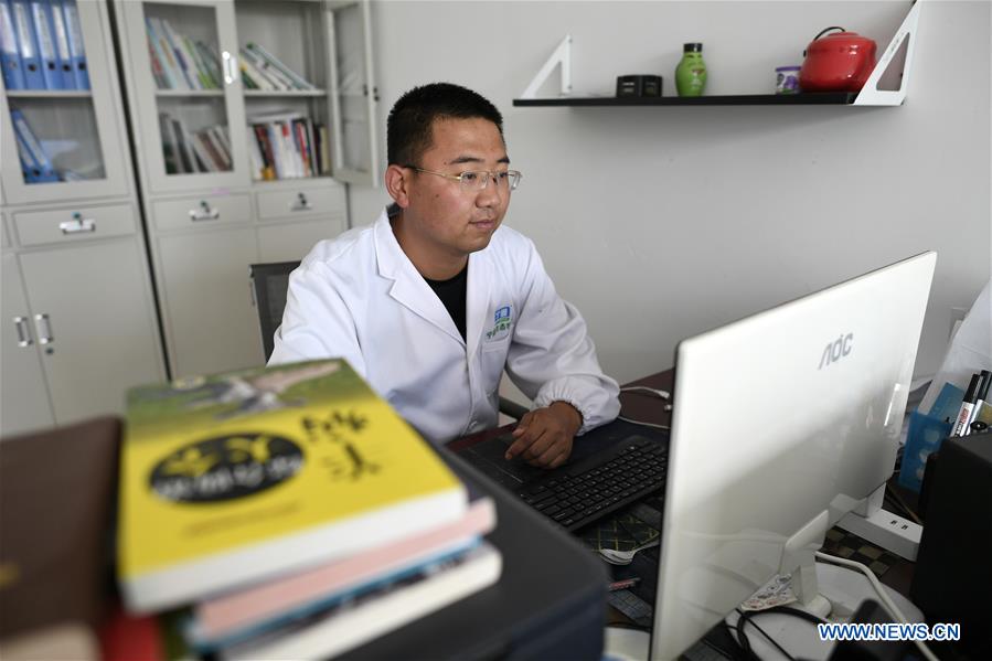 CHINA-NINGXIA-YANCHI-GRADUATE-SHEEP RAISING (CN)