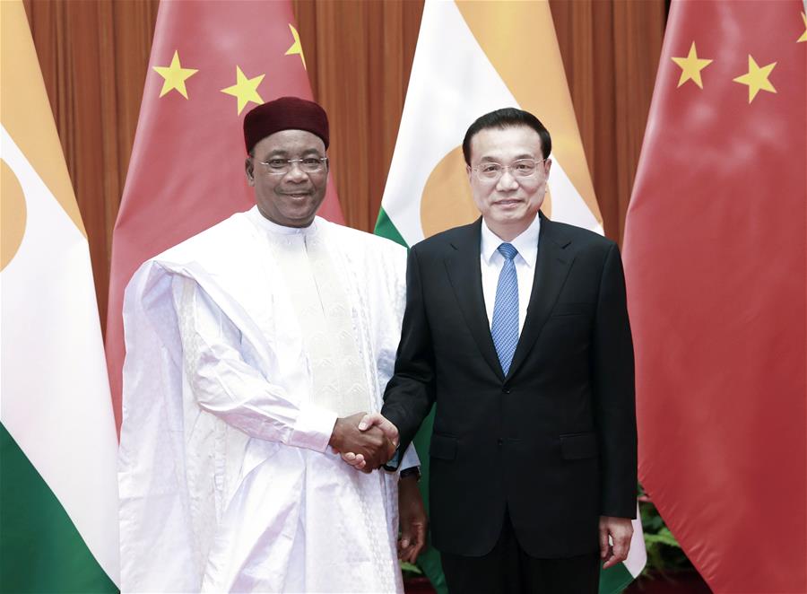 CHINA-BEIJING-LI KEQIANG-NIGERIEN PRESIDENT-MEETING (CN)