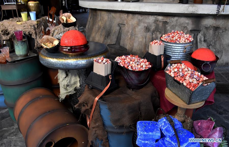 U.S.-CALIFORNIA-DISNEYLAND-STAR WAR-ENTERTAINMENT LAND