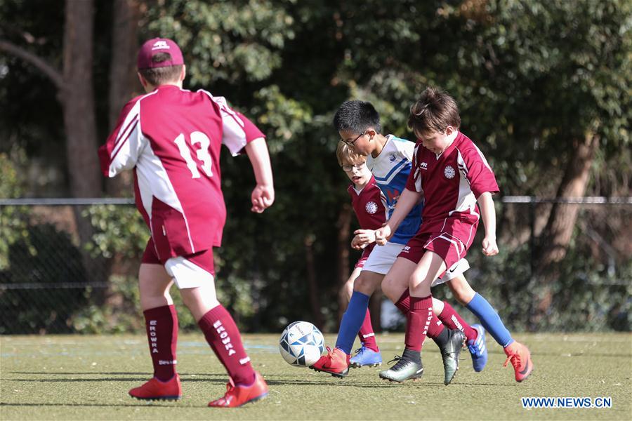 (SP)AUSTRALIA-SYDNEY-FOOTBALL-CHILDREN