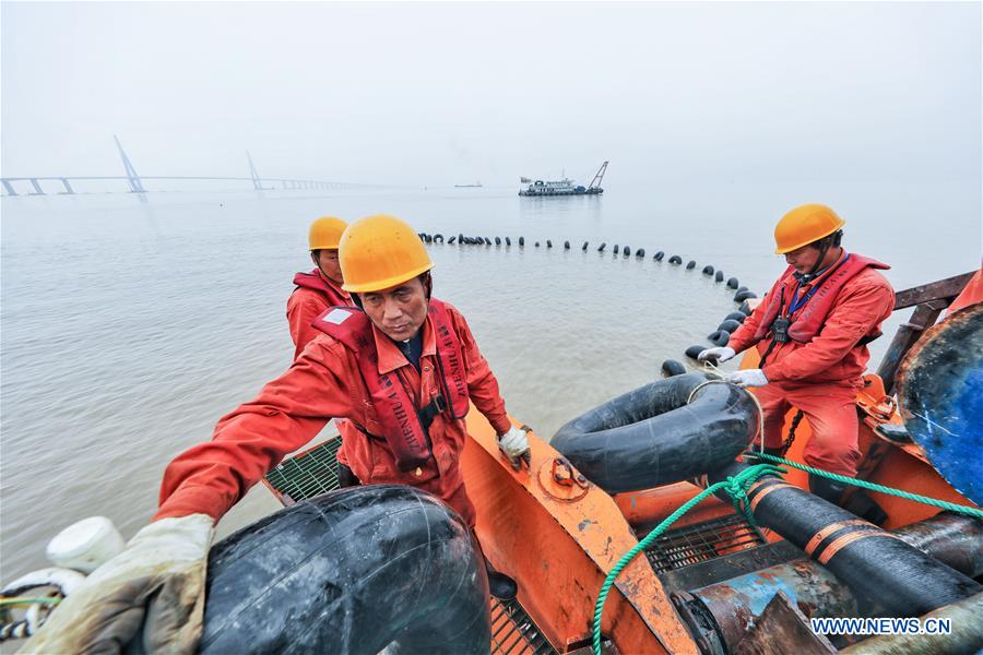 CHINA-ZHEJIANG-ZHOUSHAN-SUBMARINE CABLE-CONSTRUCTION (CN)