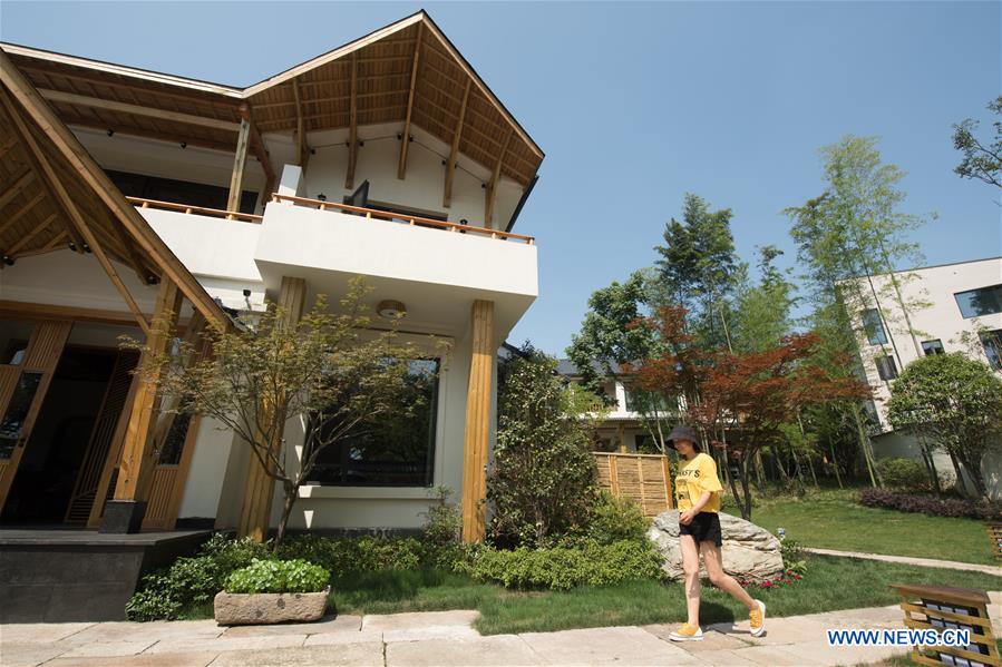CHINA-ZHEJIANG-ANJI-GUESTHOUSE VILLAGE (CN)