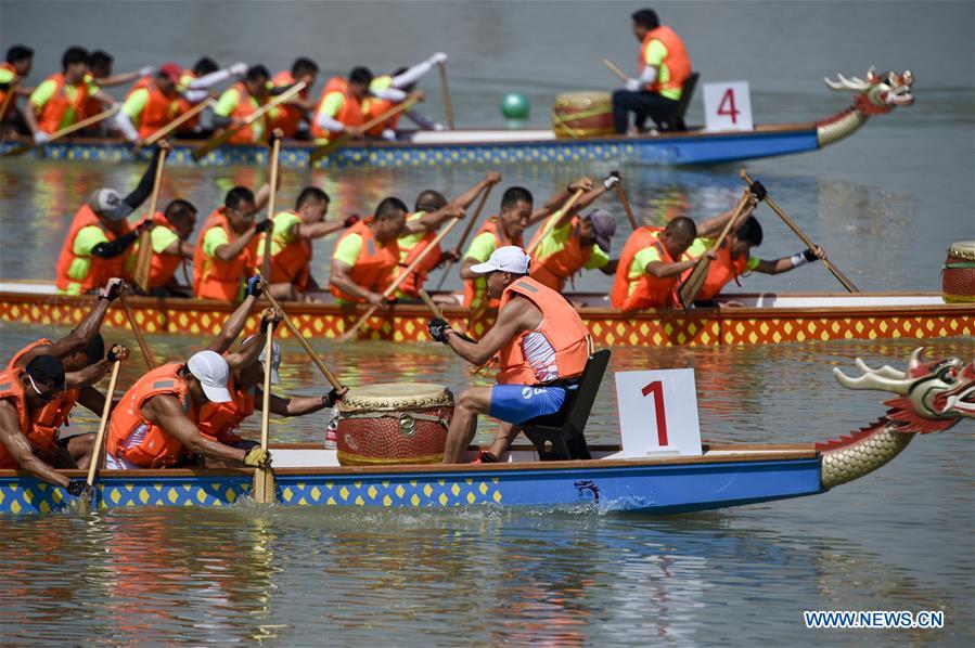 (SP)CHINA-YINCHUAN-DRAGON BOAT COMPETITION (CN)