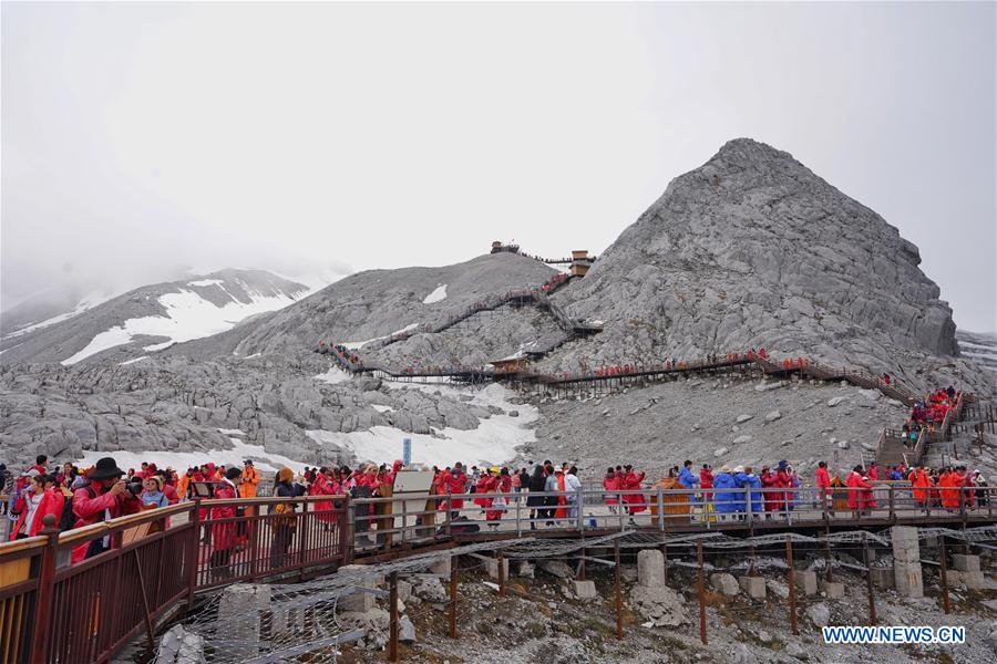 CHINA-YUNNAN-JADE DRAGON SNOW MOUNTAIN-TOURISM (CN)