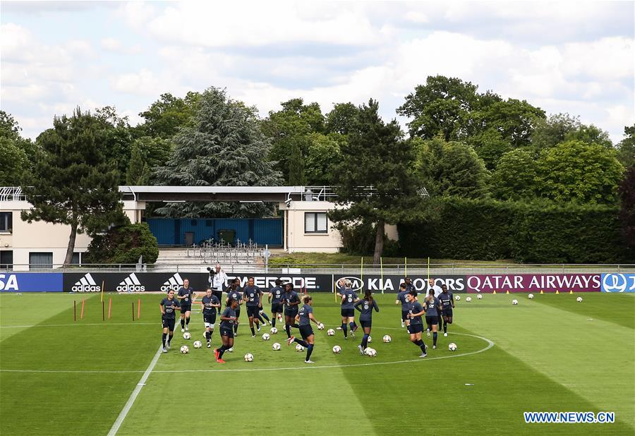 (SP)FRANCE-CROISSY-SUR-SEINE-2019 FIFA WOMEN'S WORLD CUP-TRAINING SESSION-FRANCE