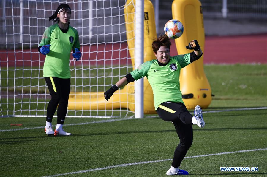 (SP)FRANCE-GENNEVILLIERS-2019 FIFA WOMEN'S WORLD CUP-TRAINING SESSION-SOUTH KOREA