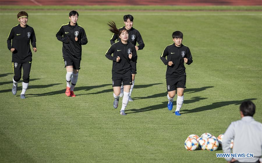 (SP)FRANCE-GENNEVILLIERS-2019 FIFA WOMEN'S WORLD CUP-TRAINING SESSION-SOUTH KOREA