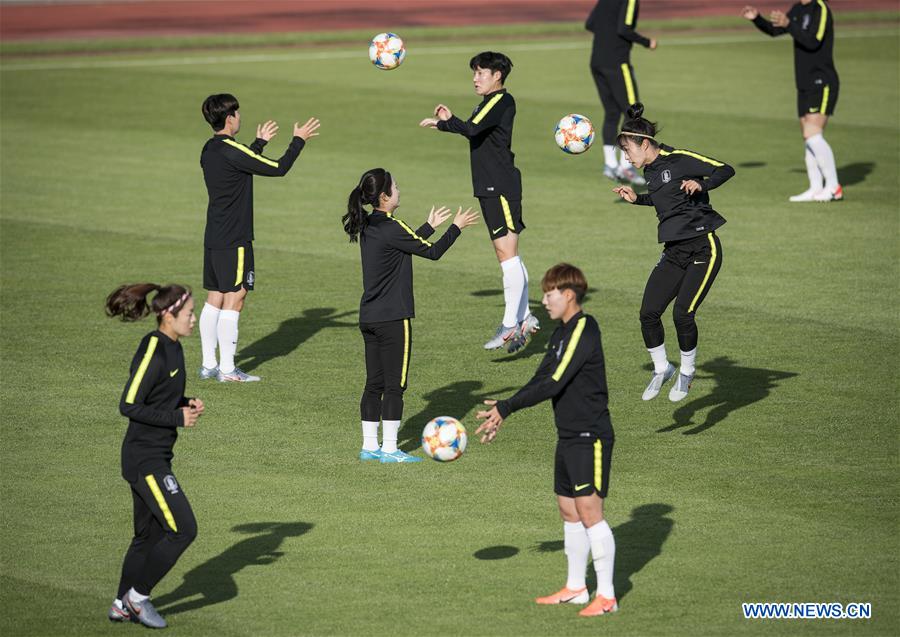 (SP)FRANCE-GENNEVILLIERS-2019 FIFA WOMEN'S WORLD CUP-TRAINING SESSION-SOUTH KOREA