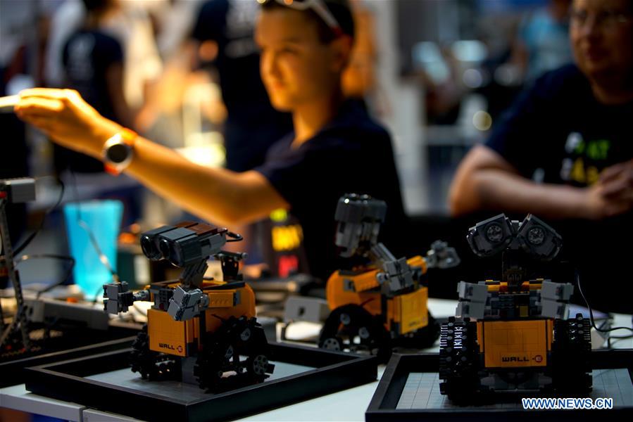 CZECH REPUBLIC-PRAGUE-SCIENCE FAIR