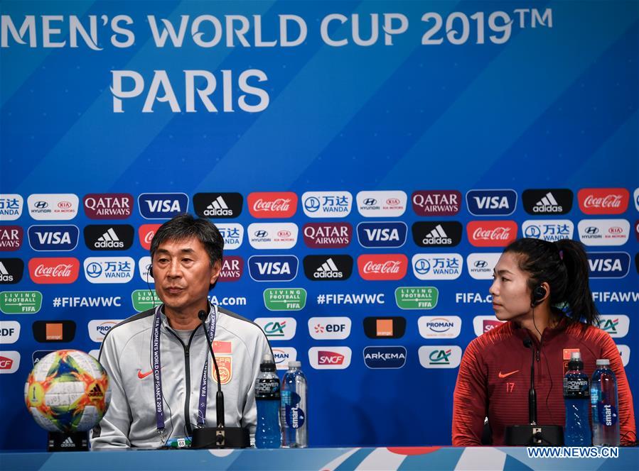 (SP)FRANCE-PARIS-2019 FIFA WOMEN'S WORLD CUP-GROUP B-CHINA-OFFICIAL PRESS CONFERENCE