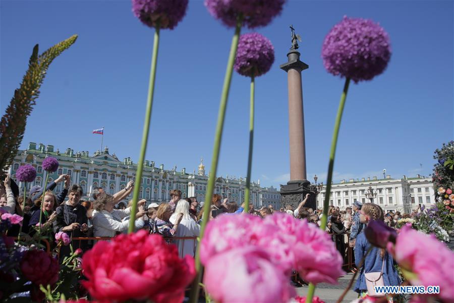 RUSSIA-ST. PETERSBURG-RUSSIA DAY