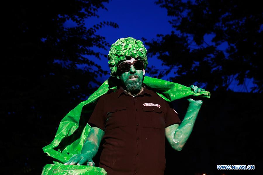 ROMANIA-BUCHAREST-LIVING STATUES FESTIVAL