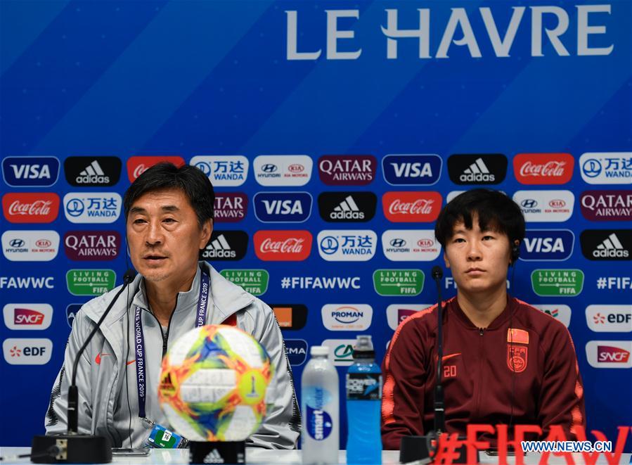 (SP)FRANCE-LE HAVRE-2019 FIFA WOMEN'S WORLD CUP-GROUP B-CHN-OFFICIAL PRESS CONFERENCE