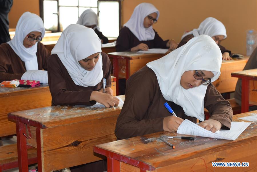 YEMEN-ADEN-HIGH SCHOOL STUDENT-FINAL EXAM
