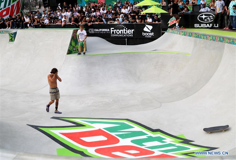 (SP)U.S.-LOS ANGELES-SKATEBOARD-DEW TOUR