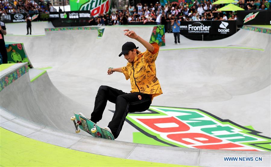 (SP)U.S.-LOS ANGELES-SKATEBOARD-DEW TOUR