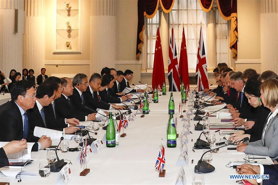 BRITAIN-LONDON-HU CHUNHUA-HAMMOND-ECONOMIC AND FINANCIAL DIALOGUE