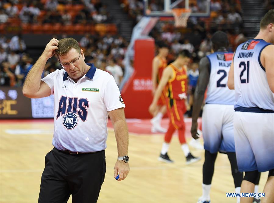 (SP)CHINA-QINGDAO-BASKETBALL-CHN VS AUS NBL