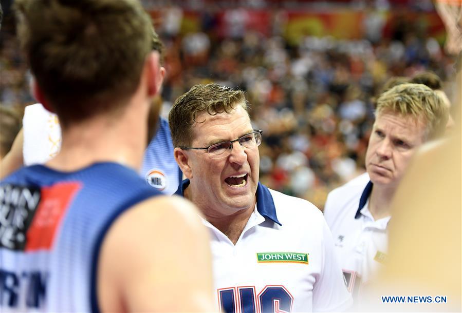 (SP)CHINA-QINGDAO-BASKETBALL-CHN VS AUS NBL