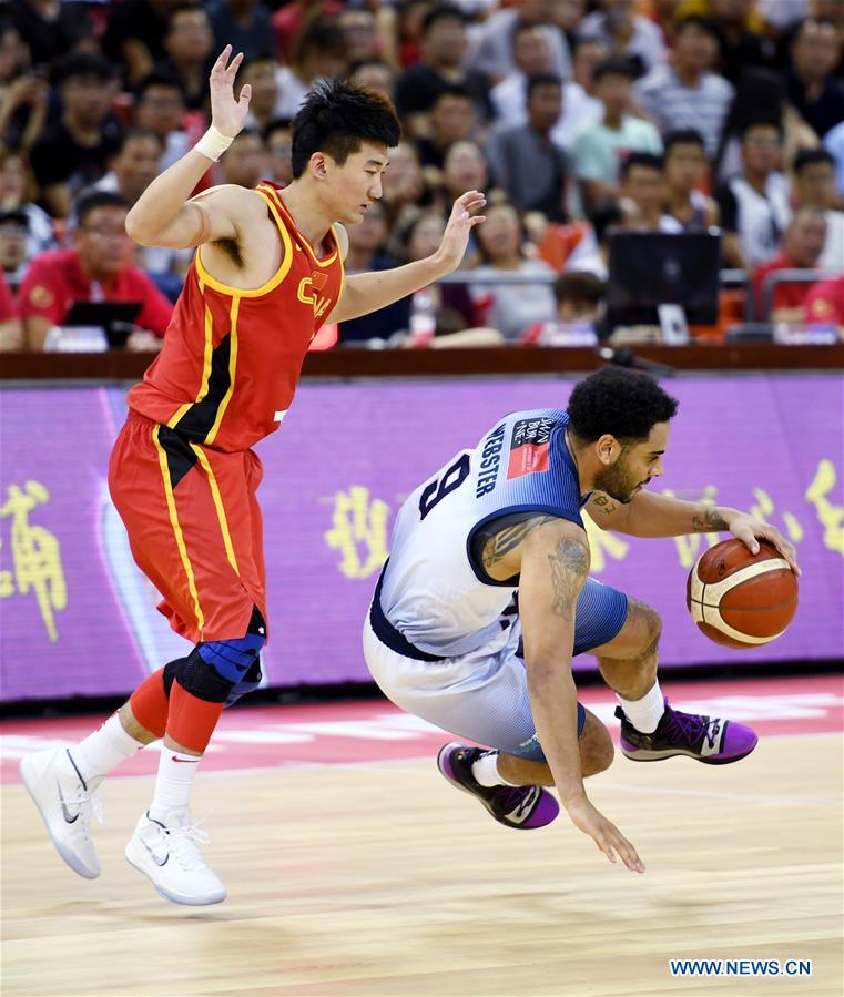 (SP)CHINA-QINGDAO-BASKETBALL-CHN VS AUS NBL
