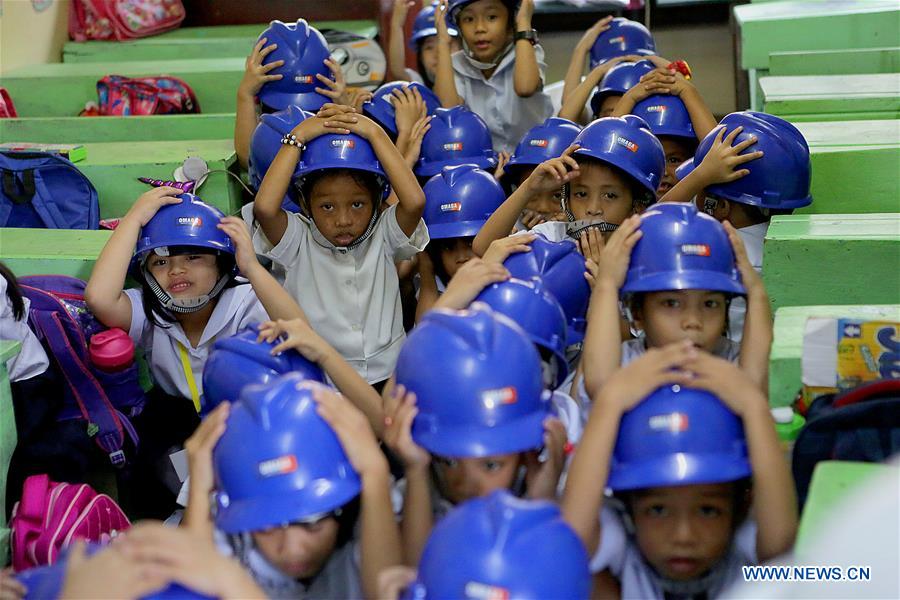 THE PHILIPPINES-QUEZON CITY-EARTHQUAKE-DRILL