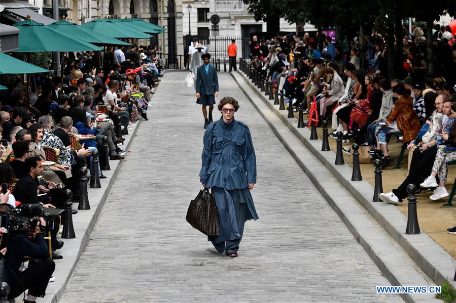 FRANCE-PARIS-MEN'S FASHION WEEK-LOUIS VUITTON