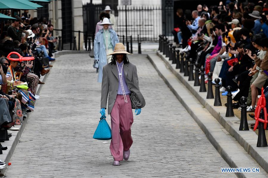 FRANCE-PARIS-MEN'S FASHION WEEK-LOUIS VUITTON