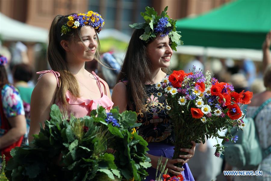 LATVIA-RIGA-MIDSUMMER FESTIVAL LIGO MARKET