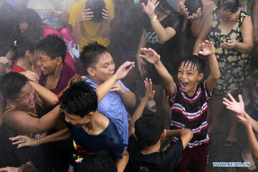 PHILIPPINES-SAN JUAN CITY-WATTAH-WATTAH FESTIVAL