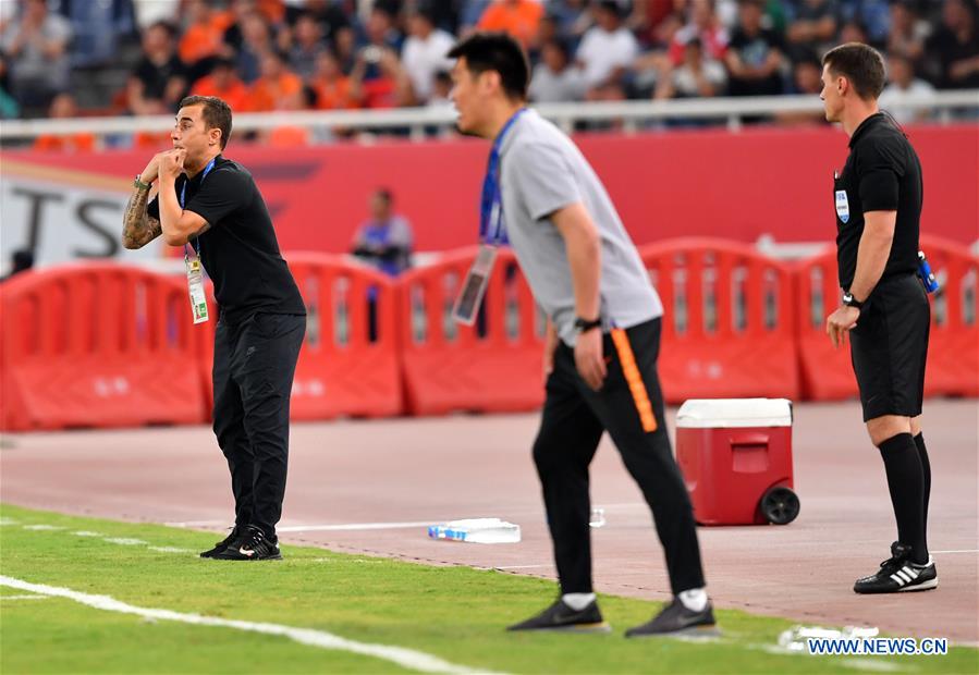 (SP)CHINA-JINAN-SOCCER-AFC CHAMPIONS LEAGUE-SHANDONG LUNENG FC-GUANGZHOU EVERGRANDE FC (CN)